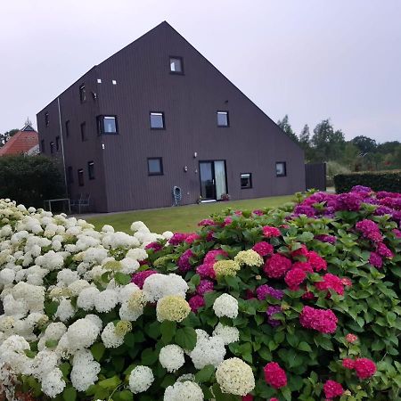 Luxury Holiday Home With Private Terrace Langweer Zewnętrze zdjęcie
