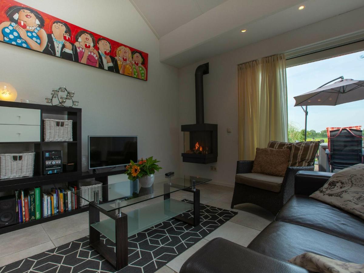 Luxury Holiday Home With Private Terrace Langweer Zewnętrze zdjęcie